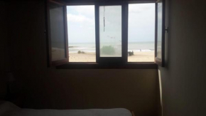 CHALET FRENTE al MAR